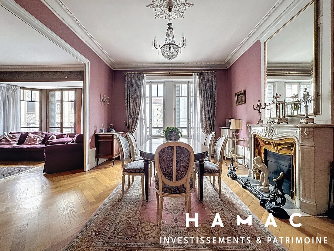 Apartment in Tête d'Or-Foch-Vitton, Lyon 6e Arrondissement, Lyon 4 - 17014905