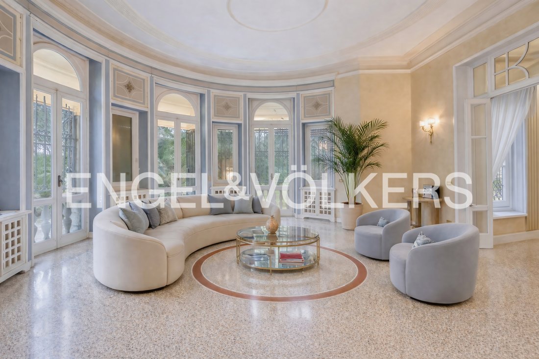 Villa in Borgo Trento, Brescia, Italy 3 - 18806383