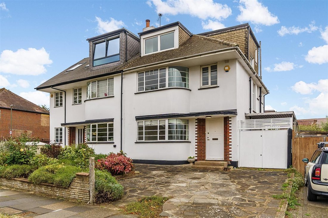 House in West Wimbledon, Merton, England 1 - 18806540