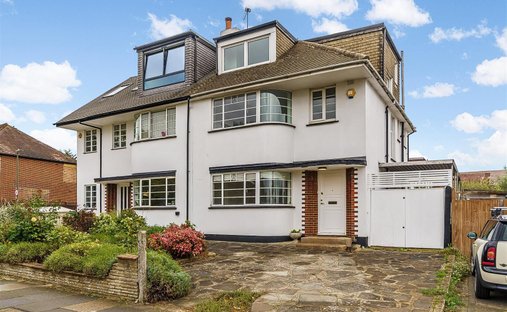 House in West Wimbledon, Merton, England 1
