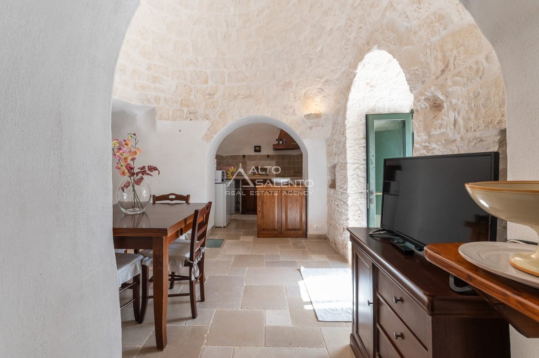 Country House in Ostuni, Apulia, Italy 4 - 18808284