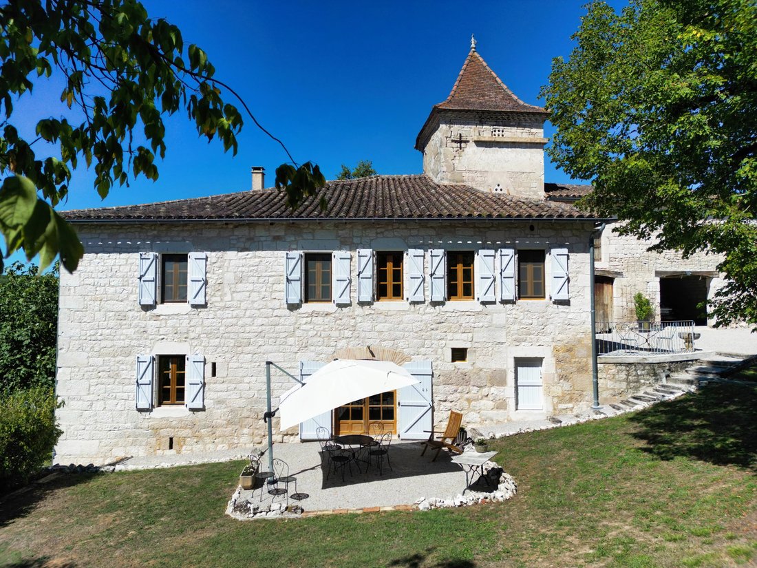 Casa en Castelnau-de-Montmiral, Occitania, Francia 1 - 18563203