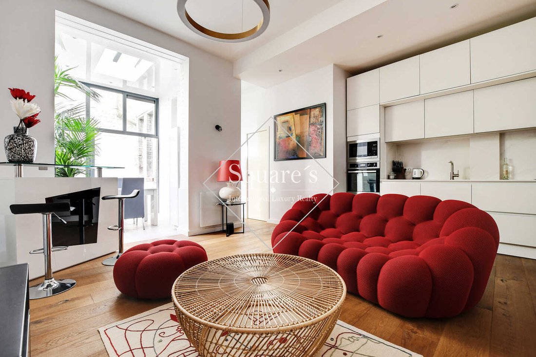Apartment in Elysées-Madeleine, Paris 8e Arrondissement, Paris 3 - 18808723