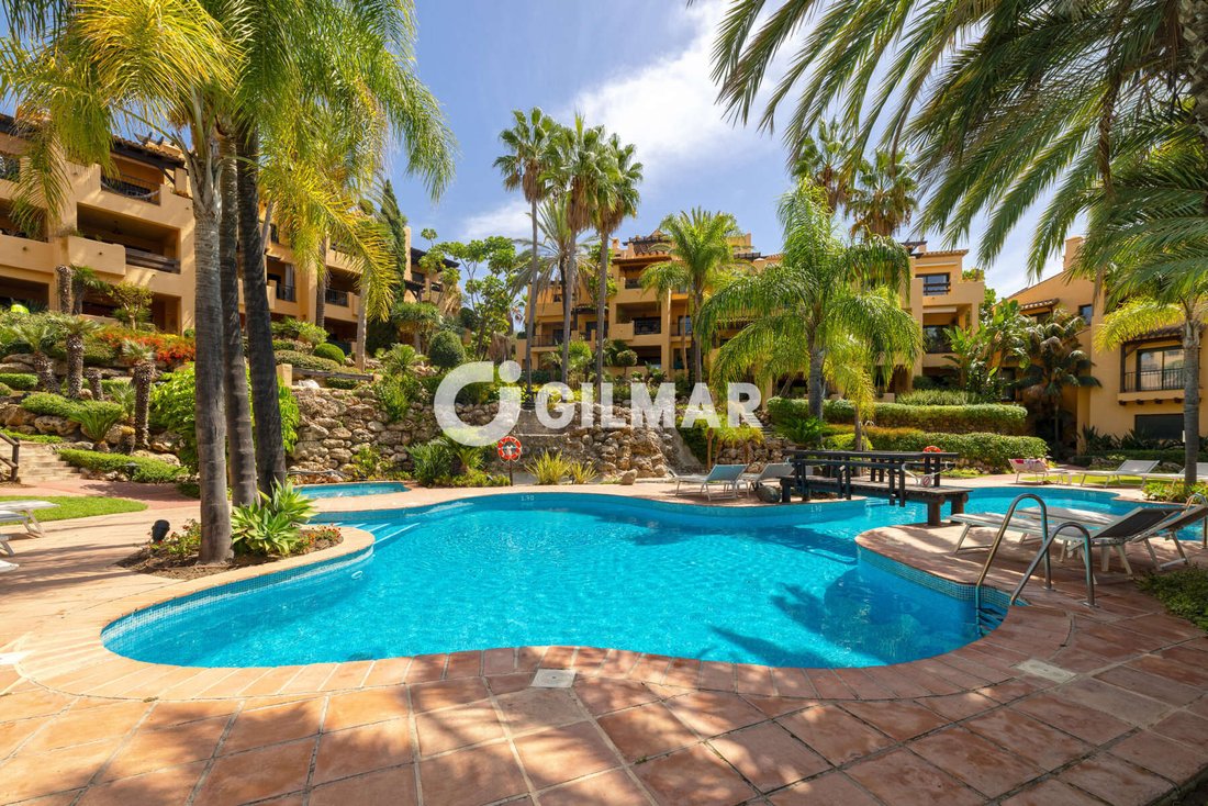 Penthouse en Estepona, Andalucía, España 1 - 18806564