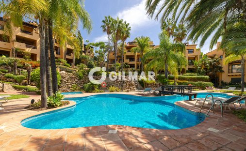 Penthouse in Estepona, Andalusien, Spanien 1