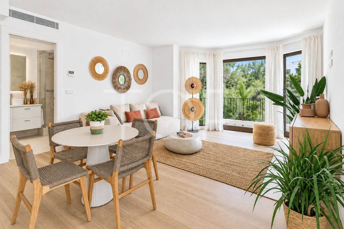 Apartment in Los Cristianos, Canary Islands, Spain 2 - 15561277