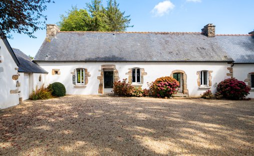 House in Plougrescant, Brittany, France 1