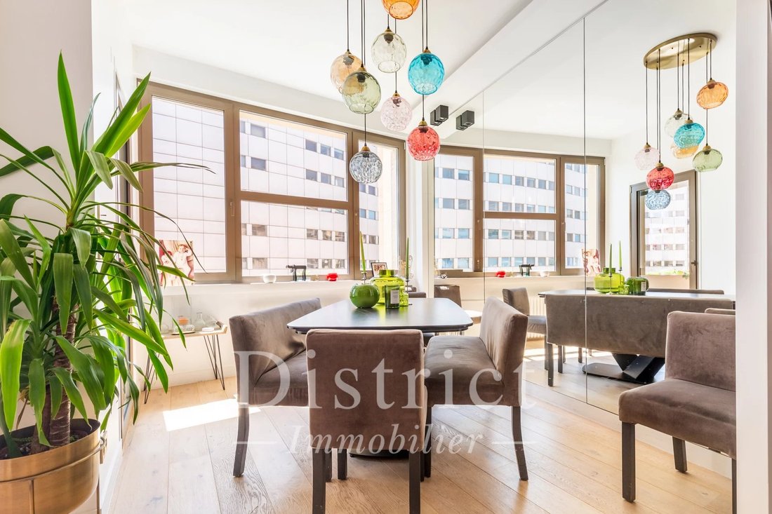 Apartment in Muette Sud, Paris 16e Arrondissement, Paris 4 - 18806899