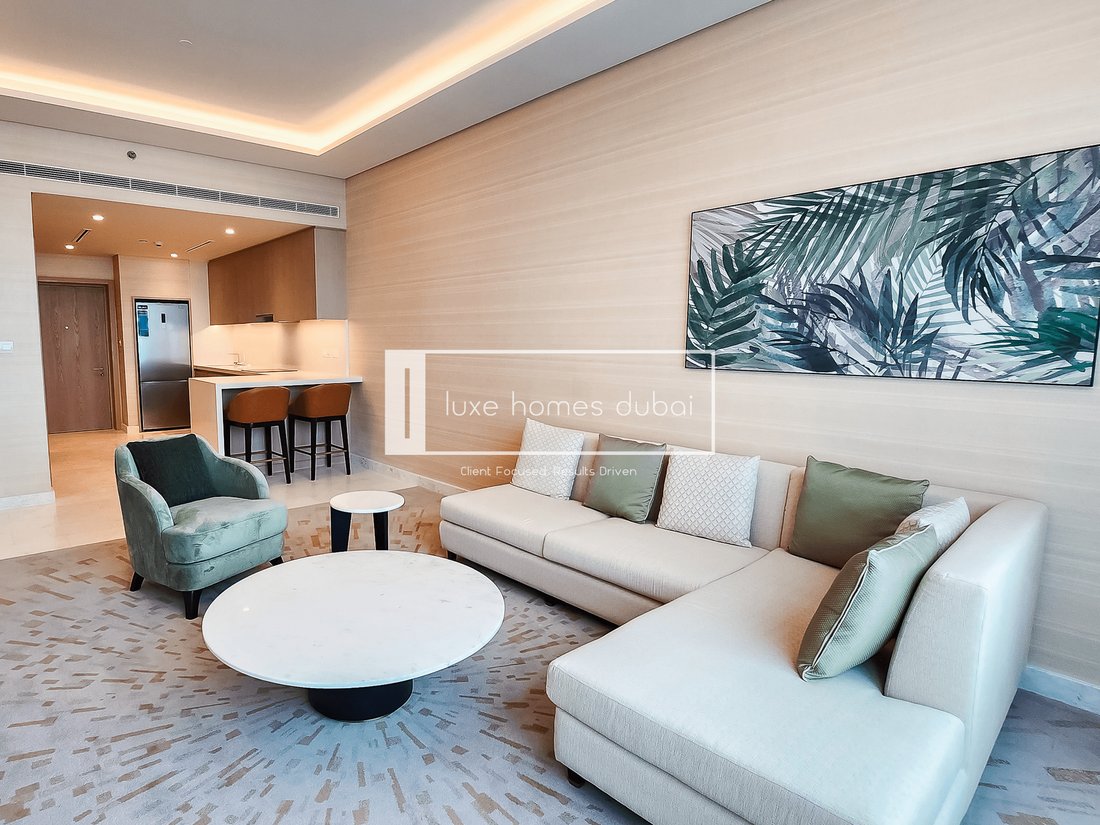 Apartment in Palm Jumeirah, Dubai, United Arab Emirates 2 - 18806576