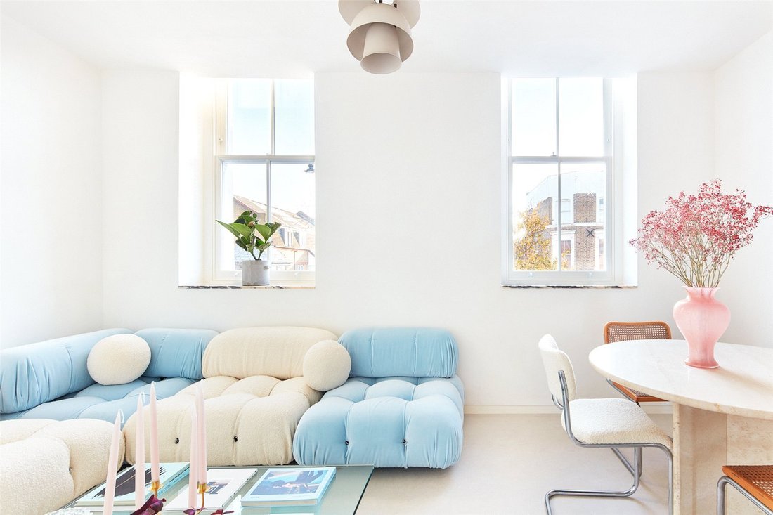 Apartment in Ladbroke Grove, Kensington And Chelsea, England 3 - 18806409