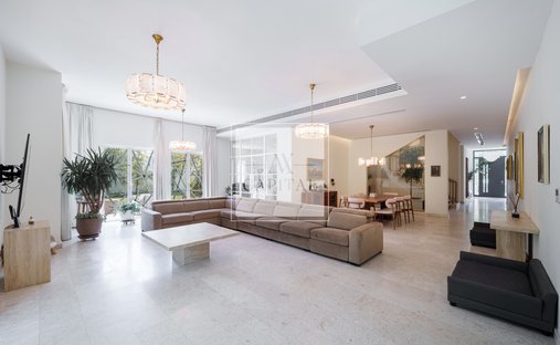 Villa en Jumeira, Doubaï, Émirats arabes unis 1