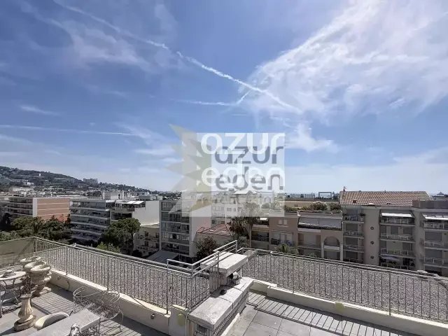 Appartement à Cannes, Provence-Alpes-Côte d'Azur, France 1 - 18336020