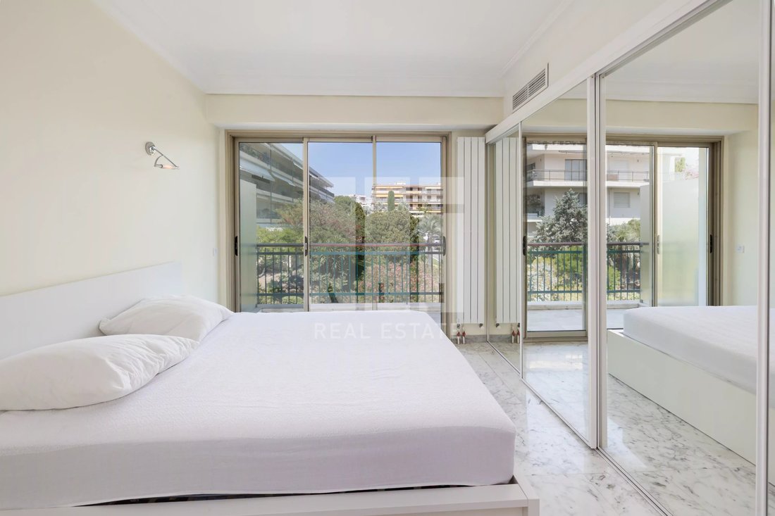 Apartment in Cannes, Provence-Alpes-Côte d'Azur, France 5 - 18806617