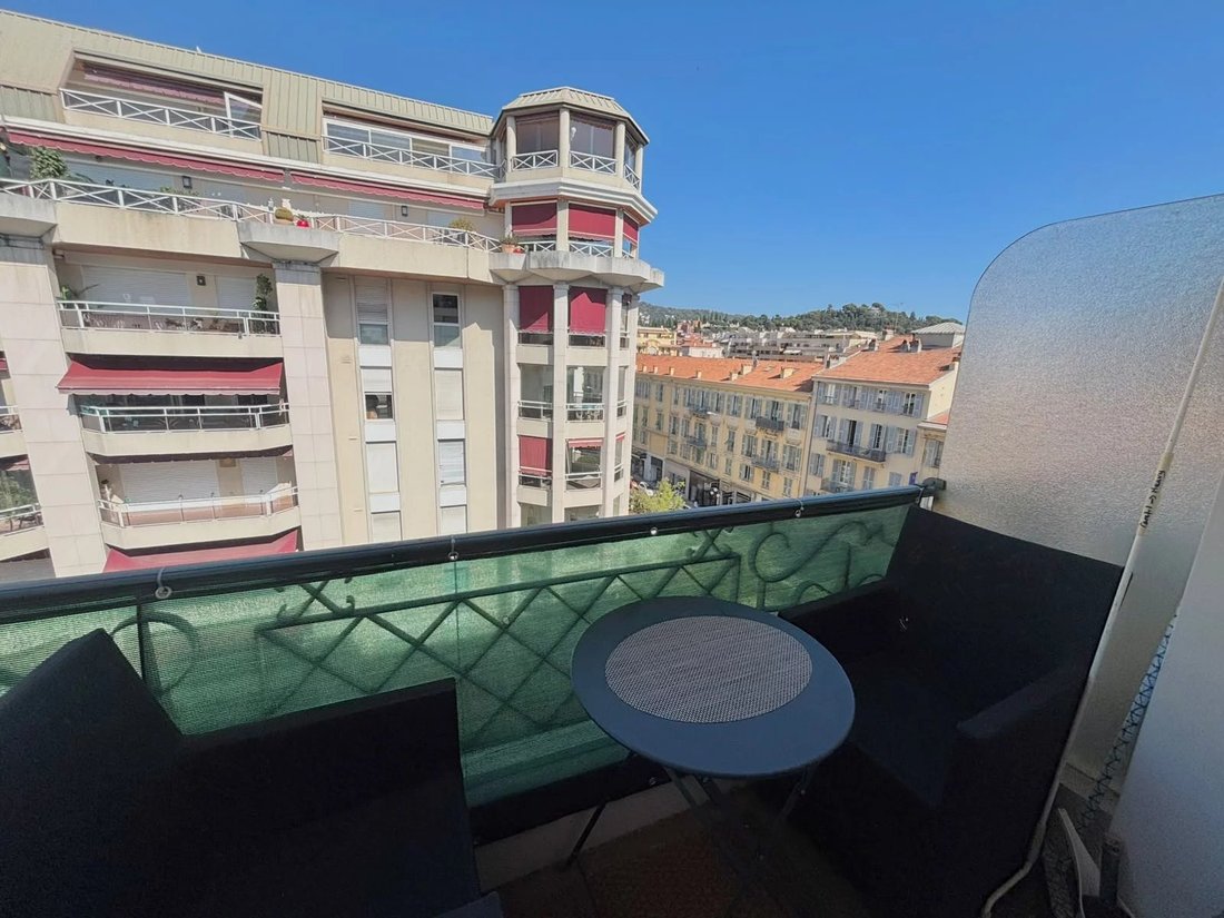 Appartement à Nice, Provence-Alpes-Côte d'Azur, France 2 - 18749484
