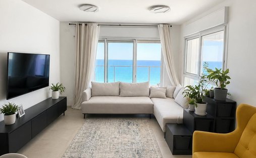 Apartment in Netanya, Center District, Israel 1