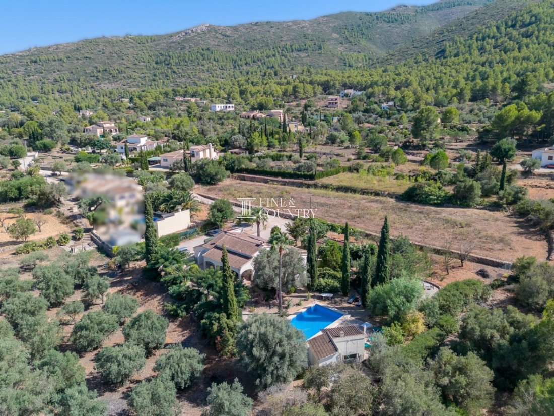 Villa in Lliber, Valencian Community, Spain 1 - 18808407