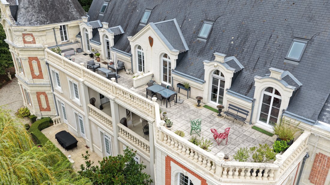 Apartment in Saint-Benoit-la-Foret, Centre-Val de Loire, France 2 - 18807342