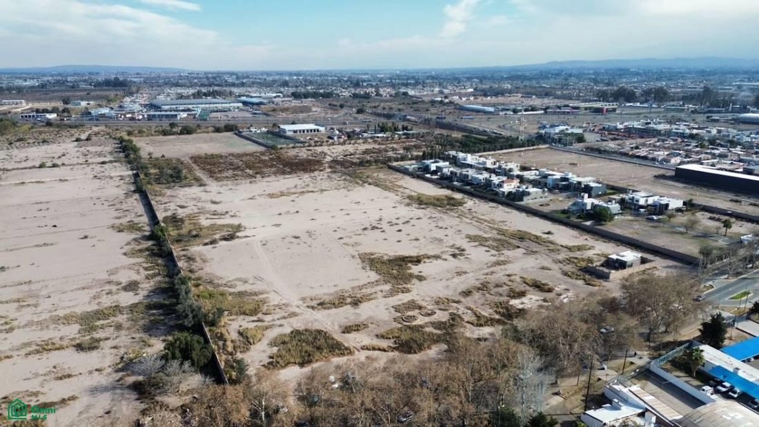 Terreno en Guaymallén, Mendoza, Argentina 3 - 18653030