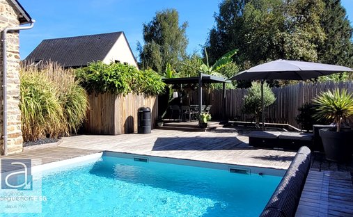 House in Plouer-sur-Rance, Brittany, France 1