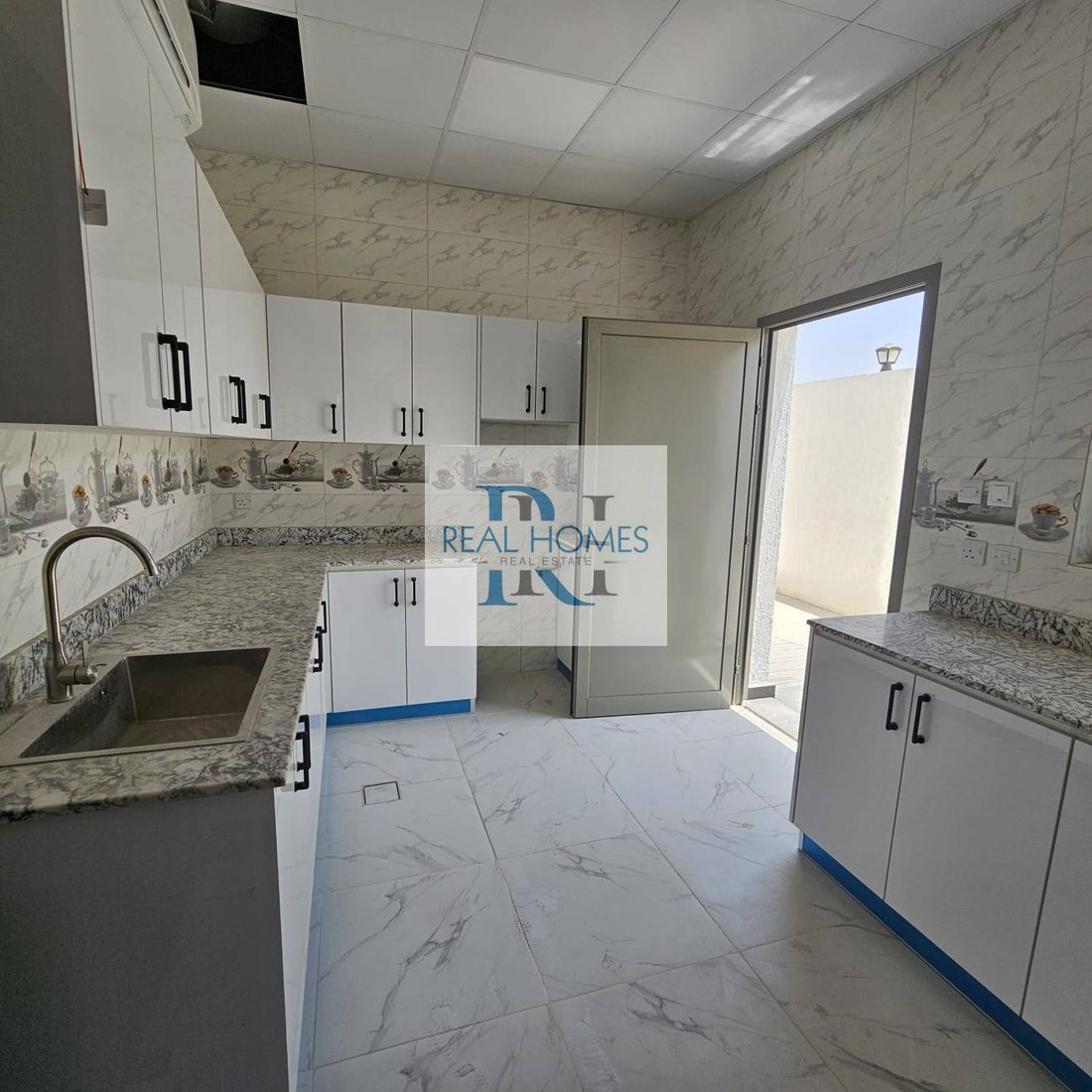 Villa à Quartier Al Ruwaidat, Charjah, Émirats arabes unis 2 - 18806573