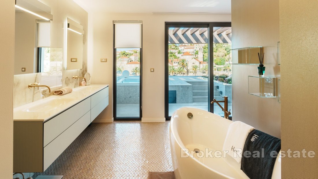 Villa in Supetar, Split-Dalmatia County, Croatia 4 - 18806442