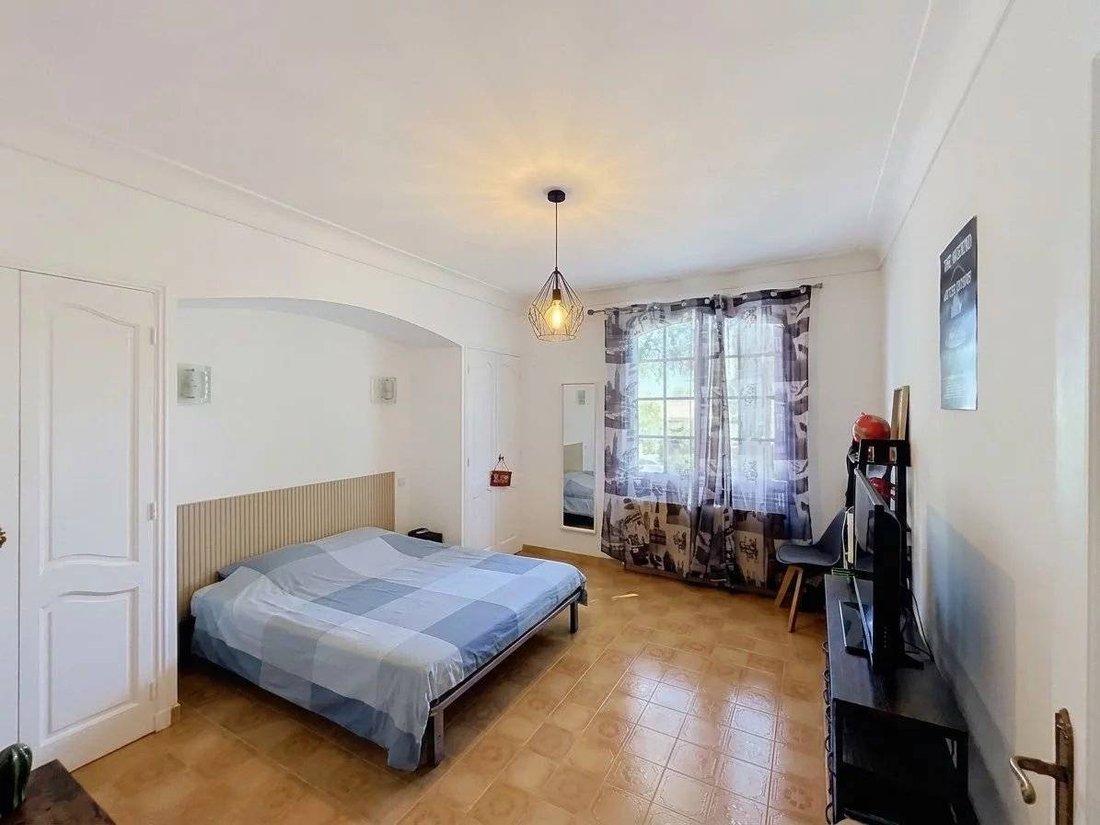 House in Frejus, Provence-Alpes-Côte d'Azur, France 5 - 18804251