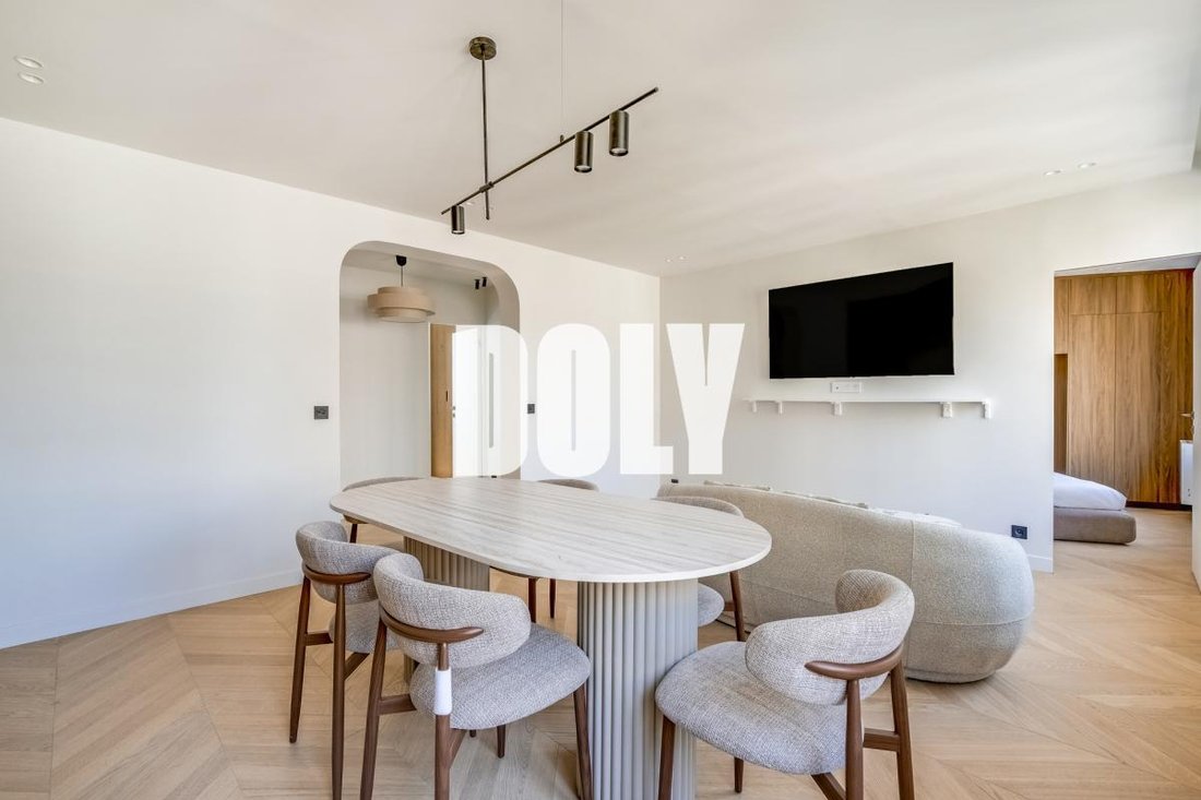 Apartment in Vincennes, Ile-de-France, France 4 - 18808523