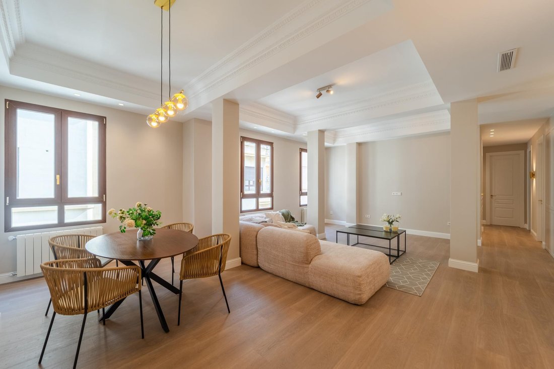Apartment in Ciutat Vella, Valencia, Spain 3 - 17958207
