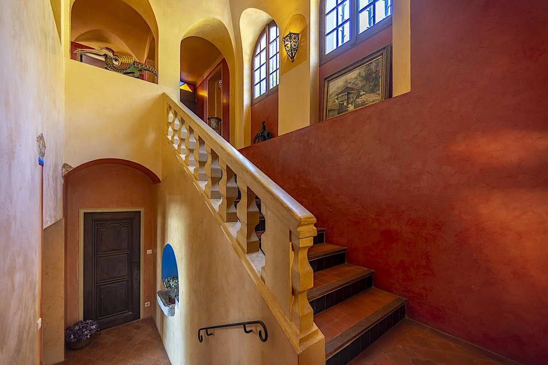 House in Grasse, Provence-Alpes-Côte d'Azur, France 2 - 18806553