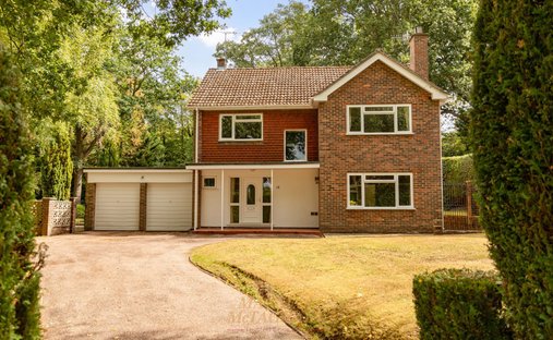 House in Pound Hill, Crawley, England 1