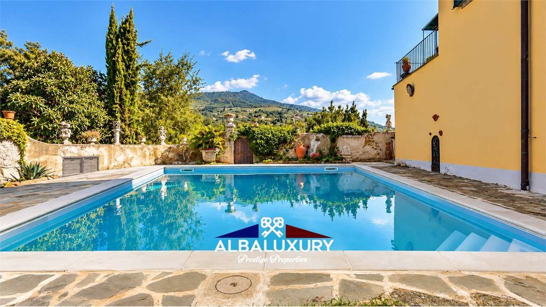 Villa in Terranuova Bracciolini, Tuscany, Italy 2 - 16678978