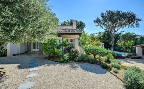 House in Maussane-les-Alpilles, Provence-Alpes-Côte d'Azur, France 1