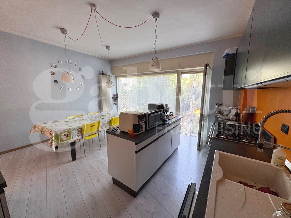 Casa en Città Giardino, Turín, Italia 2 - 18808088