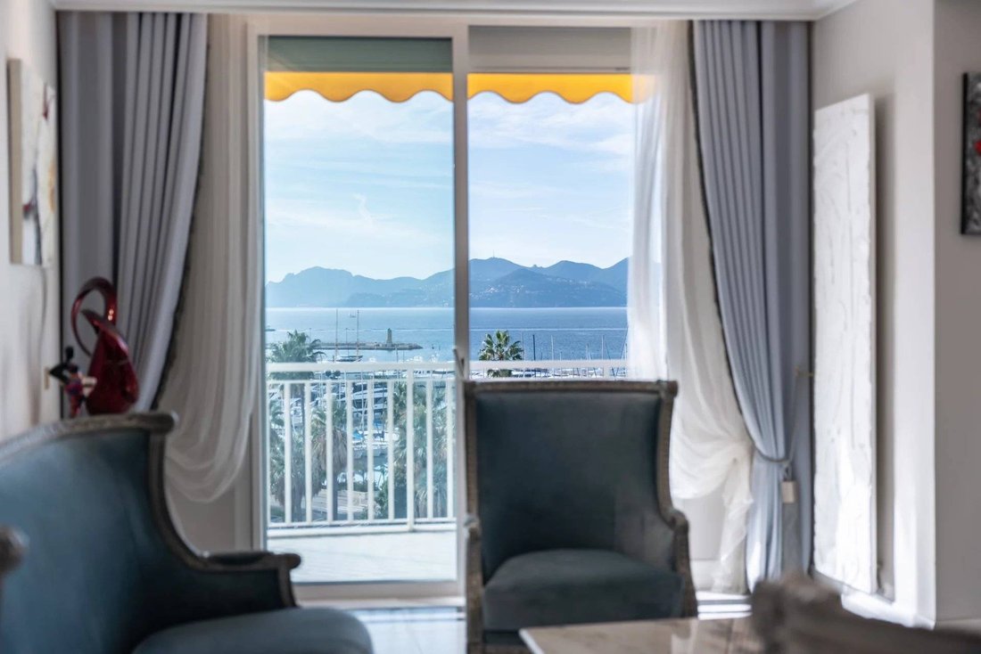 Wohnung in Cannes, Provence-Alpes-Côte d'Azur, Frankreich 3 - 16221918