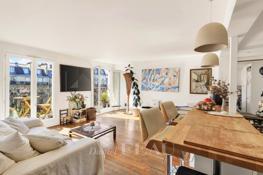 Apartment in Europe, Paris 8e Arrondissement, Paris 2 - 18806830