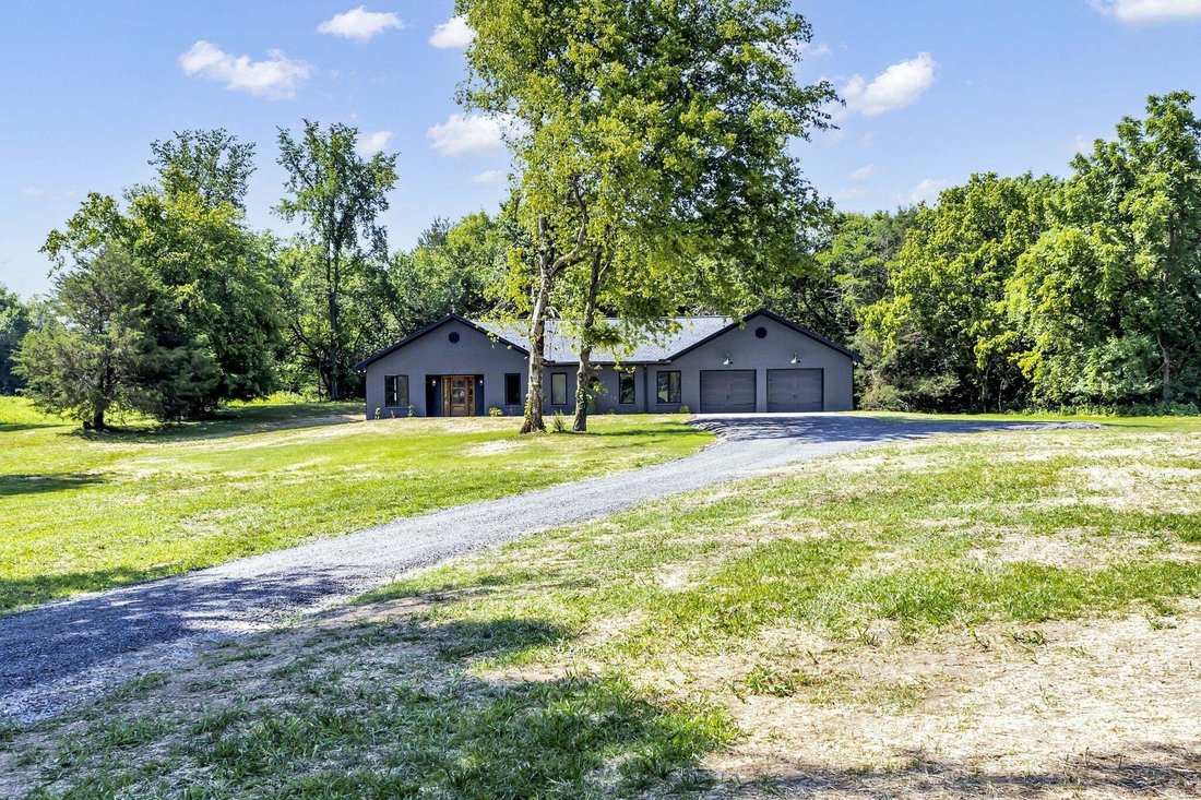 House in Lewisburg, Tennessee, United States 3 - 18808132