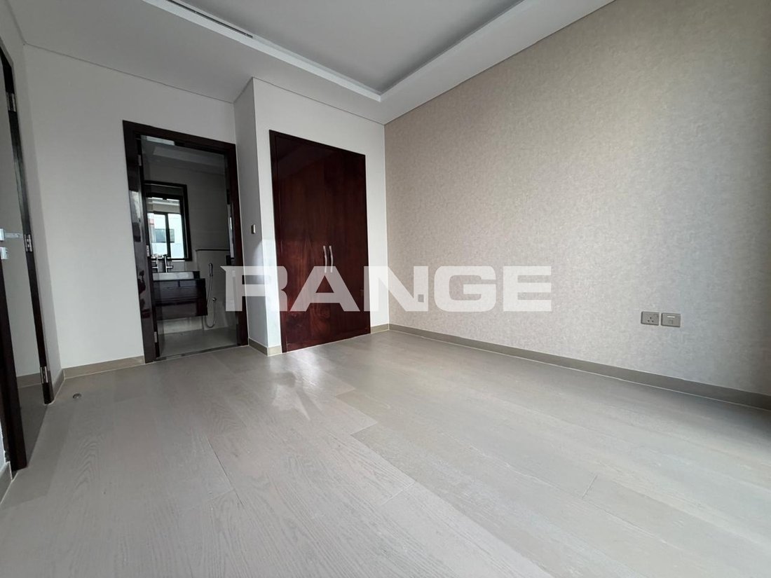 Townhouse in Damac Hills, Dubai, United Arab Emirates 3 - 18807245