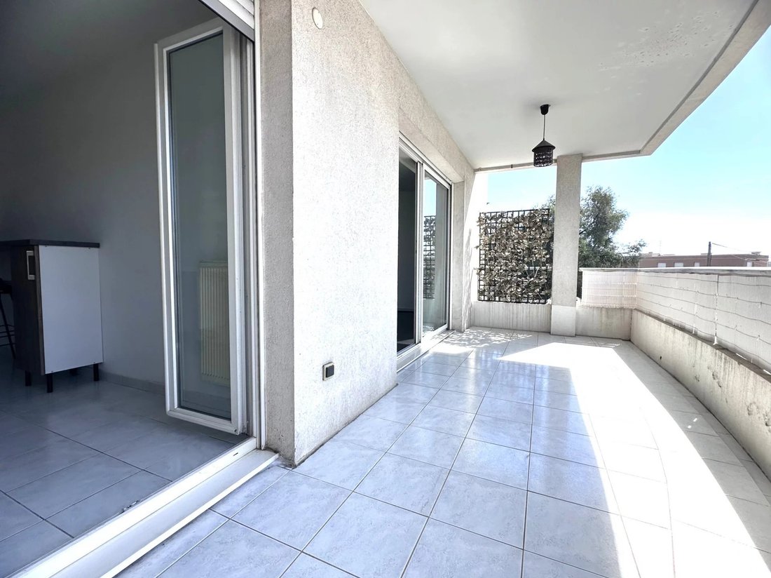 Apartment in Saint-Laurent-du-Var, Provence-Alpes-Côte d'Azur, France 1 - 18806835