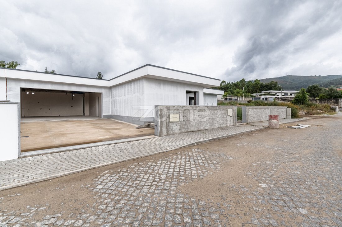 House in Ferreiros, Prozelo e Besteiros, Braga, Portugal 2 - 18808649