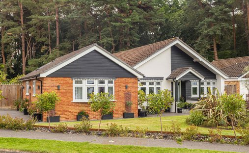 Bungalow in Crawley Down, England 1