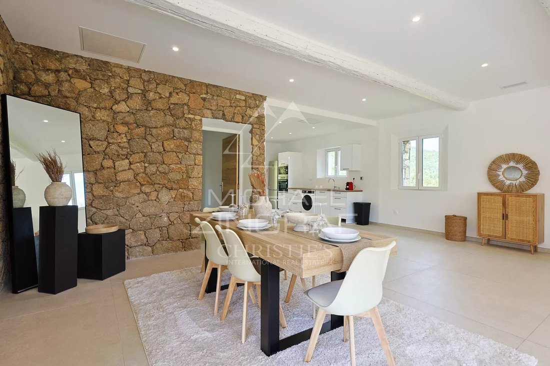Villa in Le Plan-de-la-Tour, Provence-Alpes-Côte d'Azur, France 4 - 18807116