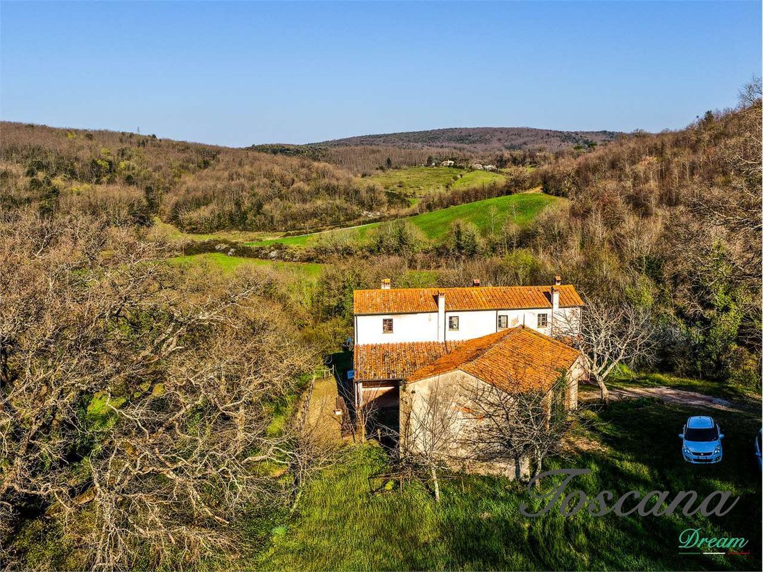 Estate in Massa Marittima, Tuscany, Italy 5 - 18808295