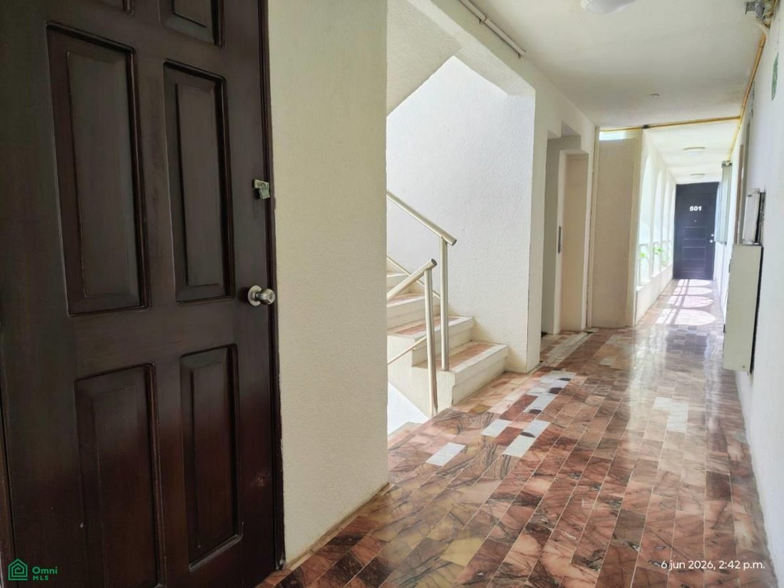 Condo in Cancún, Quintana Roo, Mexico 2 - 17937154