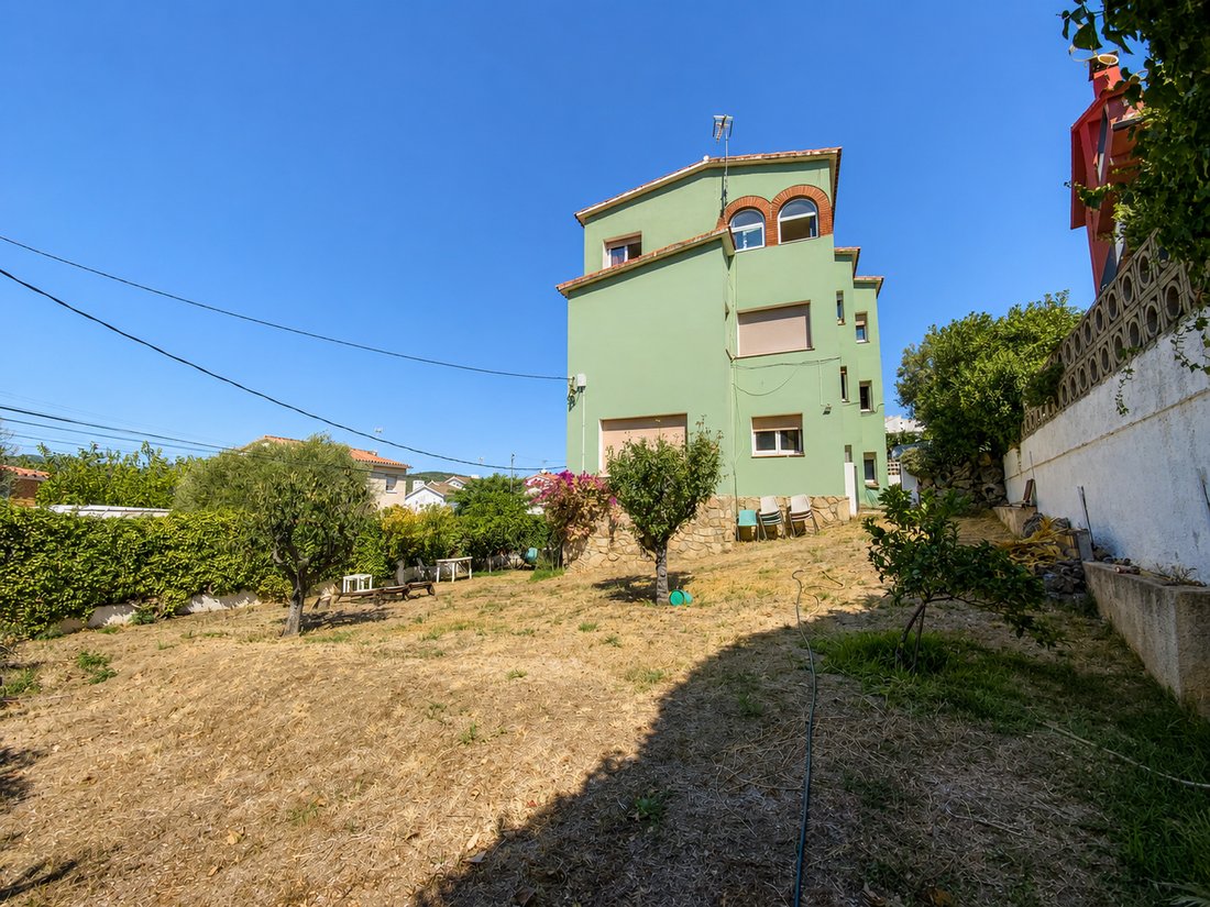 Chalet in Arenys de Mar, Catalonia, Spain 2 - 18807713