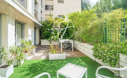 Apartment in Ile de la Jatte - Parc d'Orléans, Neuilly-sur-Seine, France 1