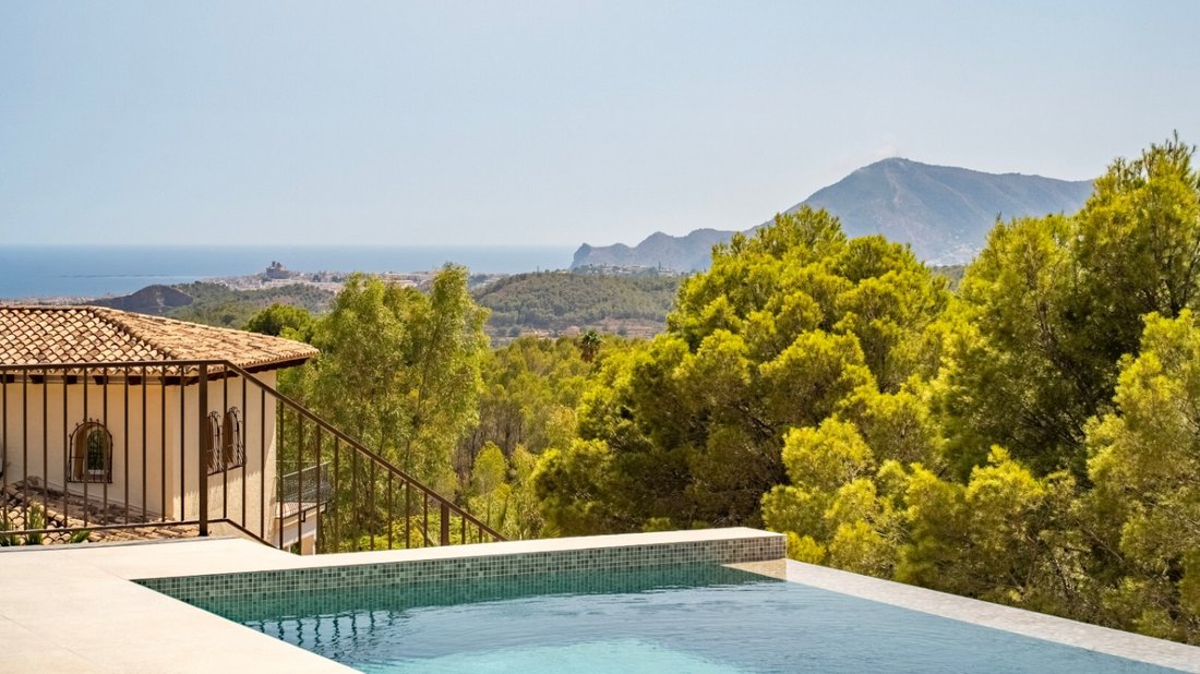 Villa in Callosa d'en Sarria, Valencian Community, Spain 2 - 18806915