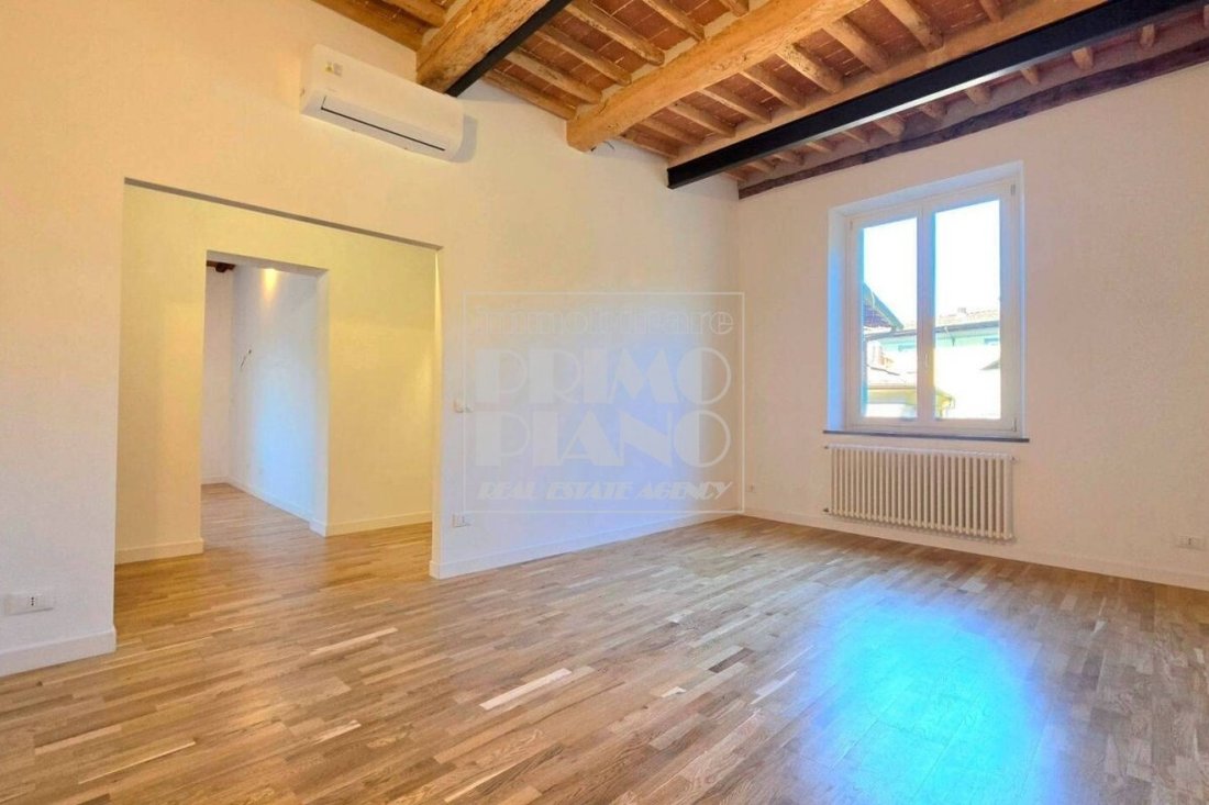 Apartment in Centro Storico, Lucca, Tuscany 1 - 18808283