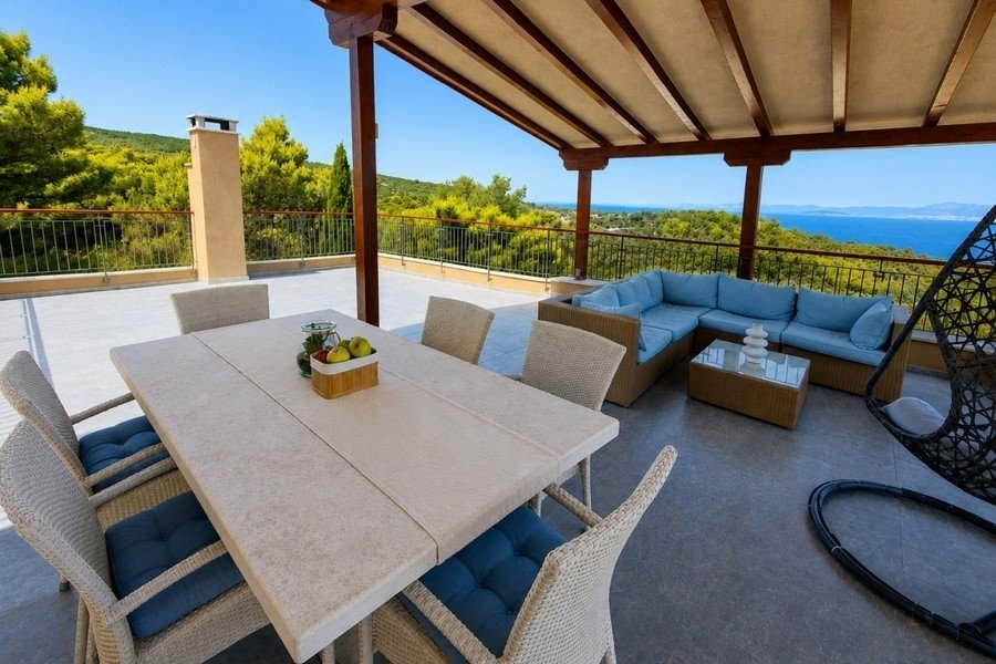 Villa in Gornji Humac, Split-Dalmatia County, Croatia 1 - 18806896