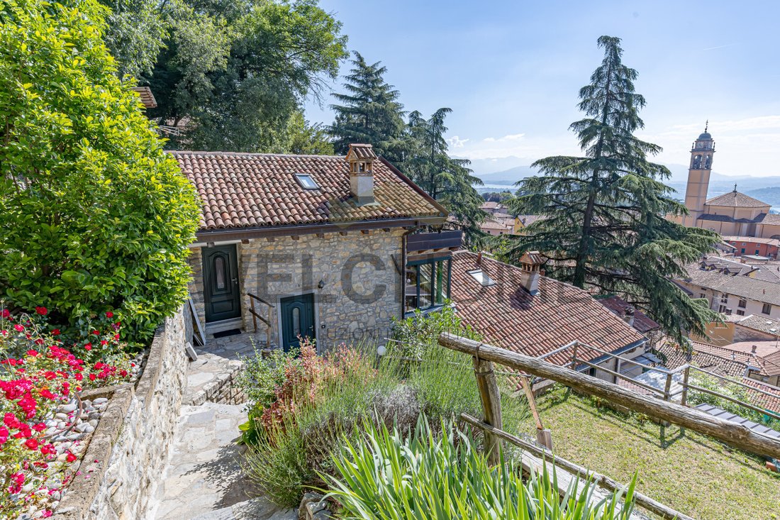 House in Albavilla, Lombardy, Italy 5 - 18275656