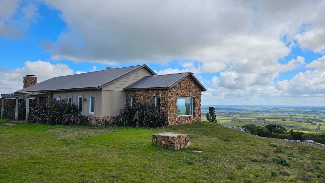 Casa de Campo en Aguas Blancas, Departamento de Lavalleja, Uruguay 1 - 18807619